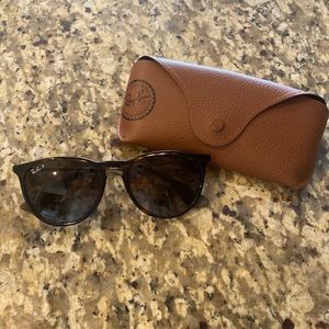 Polarized Ray-ban Erika sunglasses with case